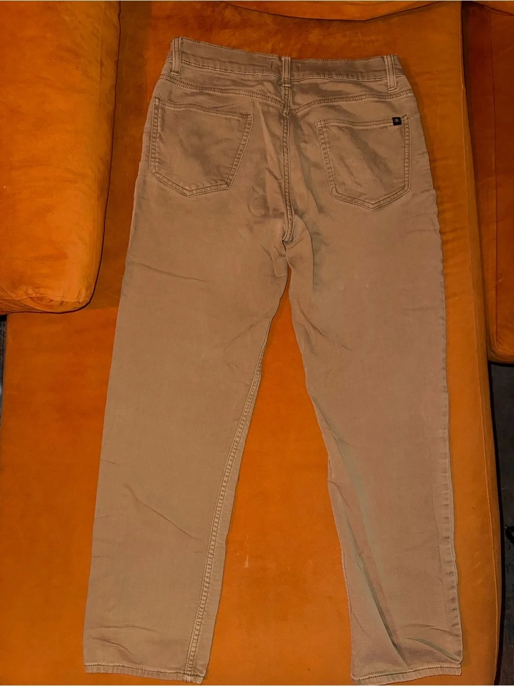 98% Cotton, Banana Republic Light Tan Khaki Chinos, size 32x30